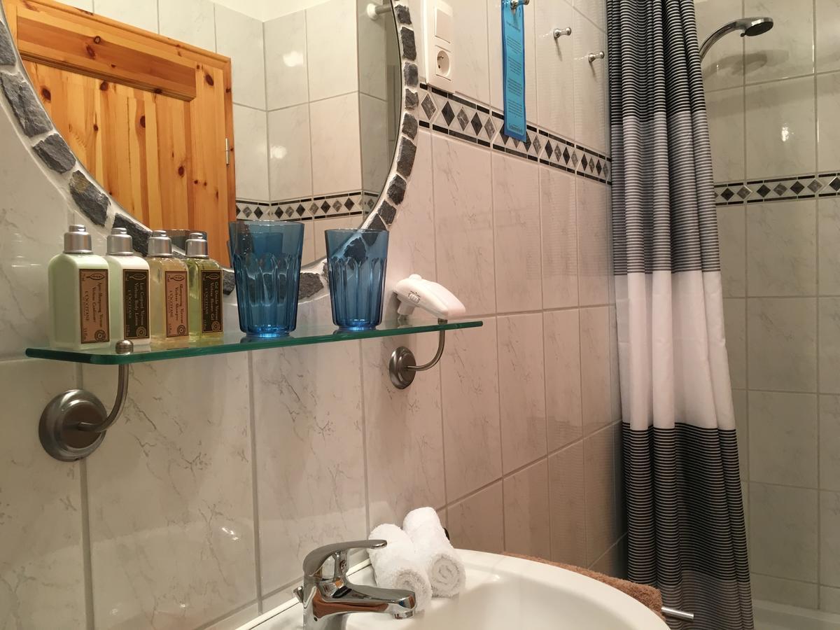 مبيت وإفطار سينت فيث Bed & Breakfast Schlommefurth المظهر الخارجي الصورة