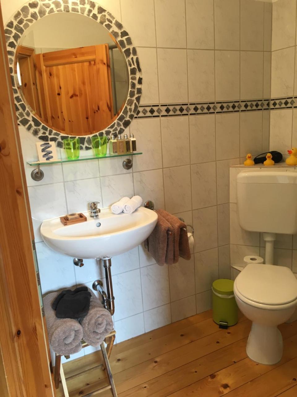 مبيت وإفطار سينت فيث Bed & Breakfast Schlommefurth المظهر الخارجي الصورة